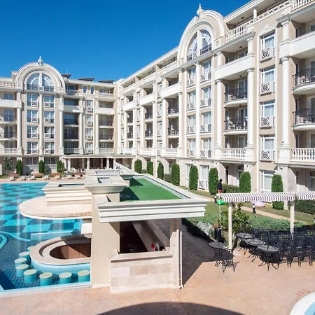 Ξενοδοχείο με διαμερίσματα Rena