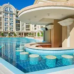 شقة فندقية Rena 4*