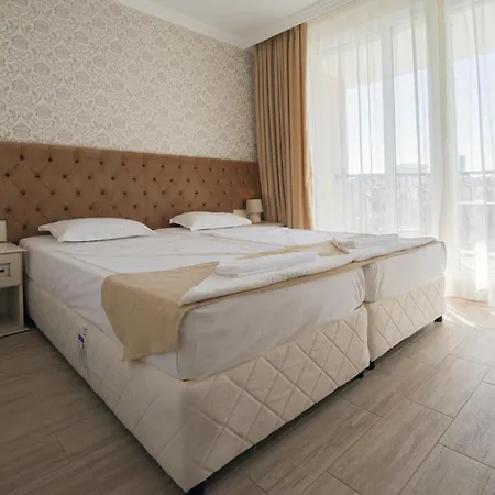 Hotel apartamentowy Rena Słoneczny Brzeg