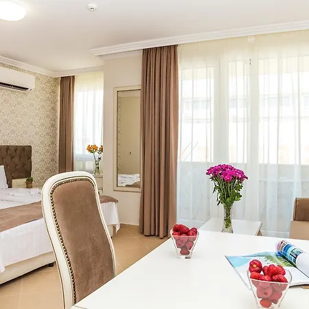 Rena Sluneční pobřeží