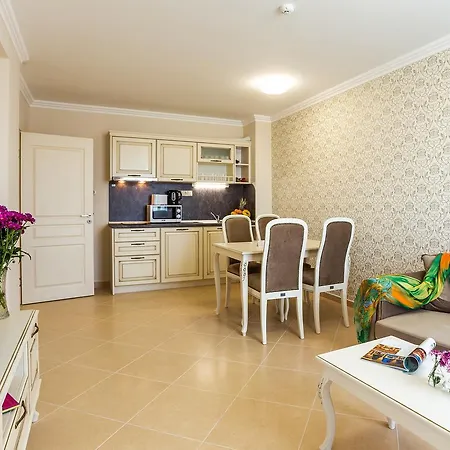Hotel apartamentowy Rena