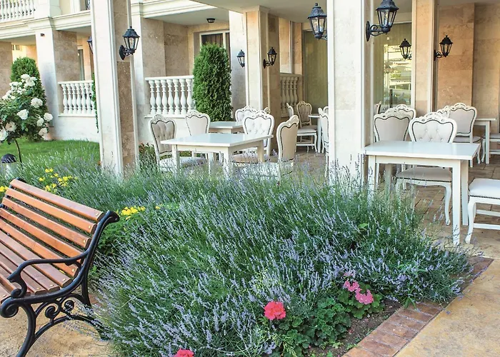 Апарт-отель Rena