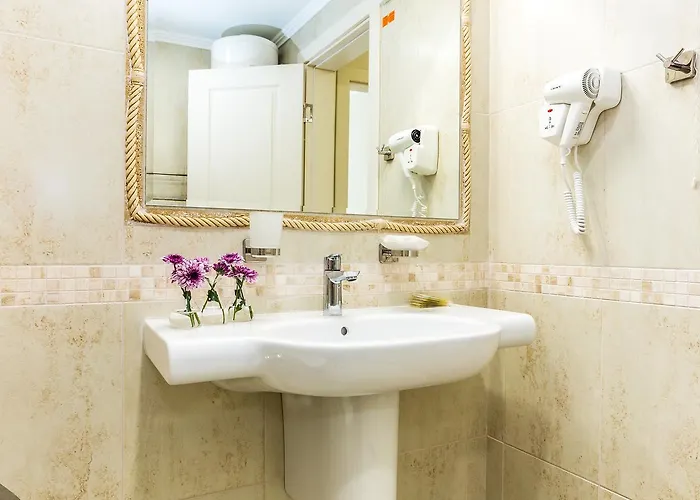 Rena Апарт-отель 4*